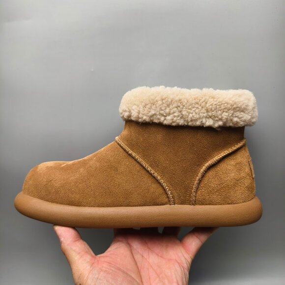 UGG Womens Chestnut Lambswool Snow Boots - Picture 6 of 7